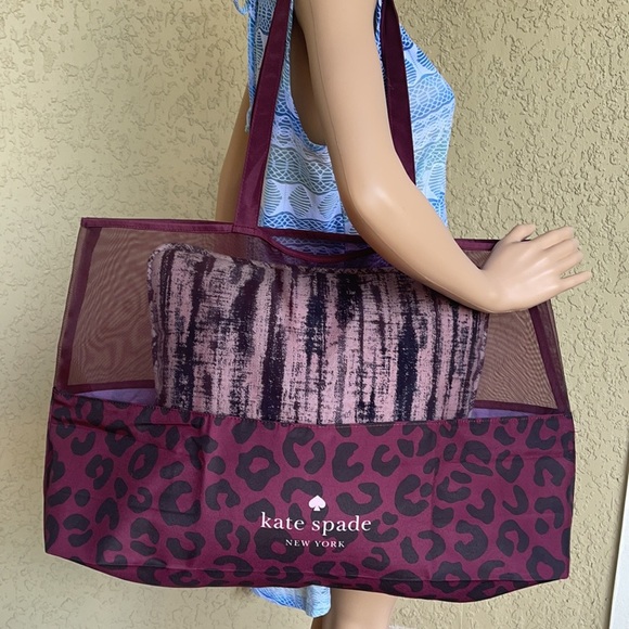 Kate Spade XLARGE Tote - Picture 2 of 16